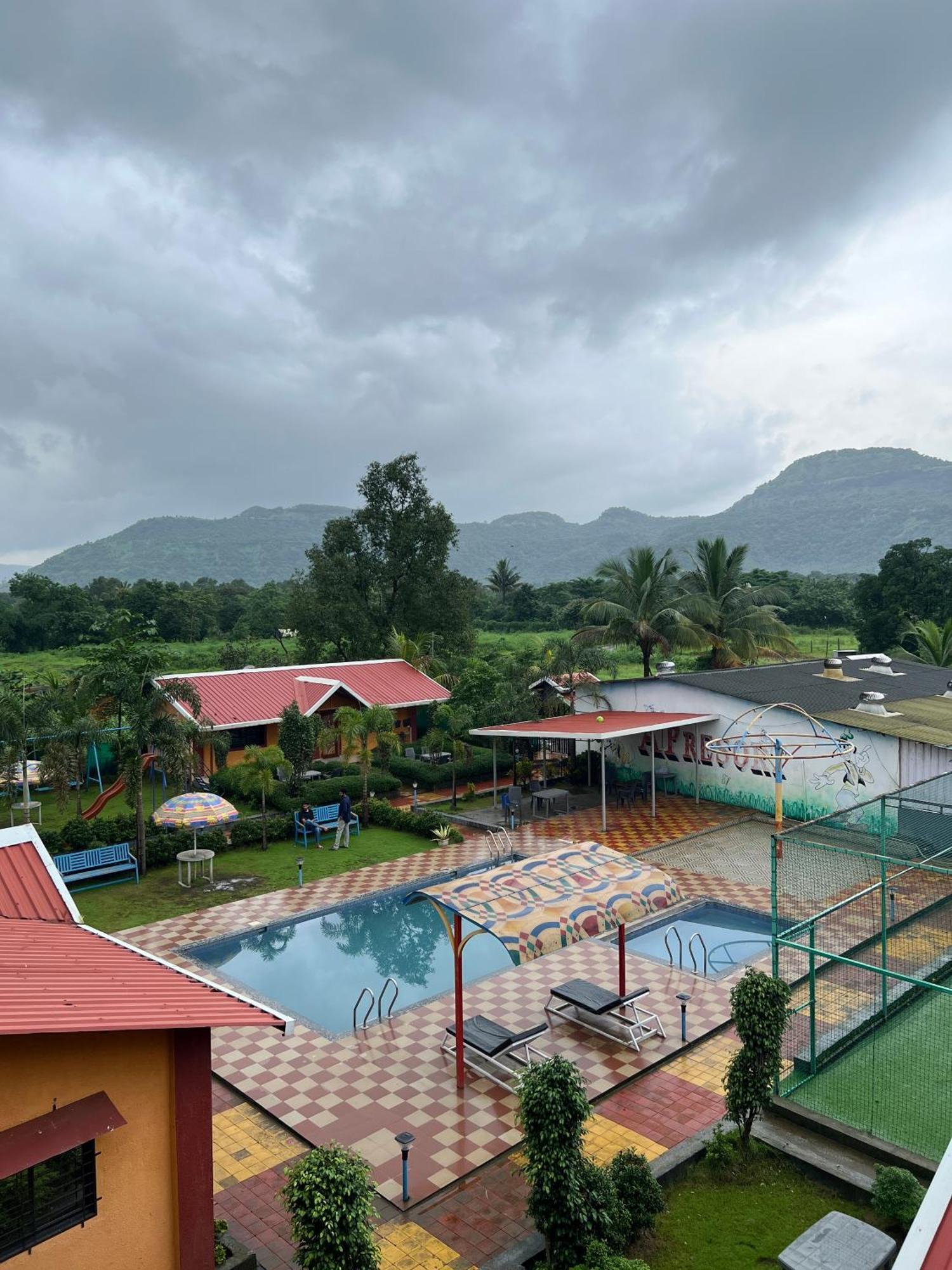 Karjat Ap Resort Exterior photo